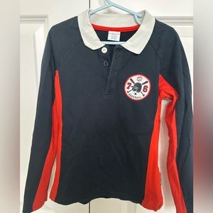 Boys size 6 long sleeved shirt.
